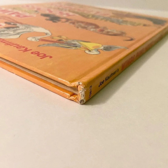 Vintage 1981 Classic Golden Book Joe Kaufmans Wings Paws Hoofs and Flippers - Picture 6 of 16